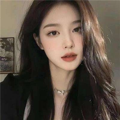 穿着鞋子的贝壳马塞尔